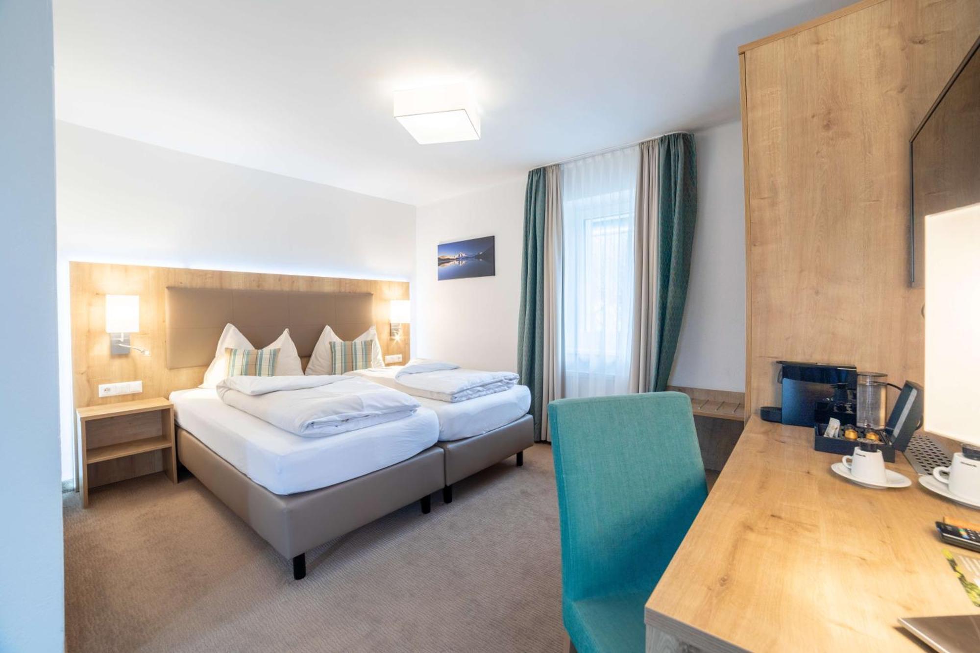 Hotel Bergkristall مالنتز المظهر الخارجي الصورة