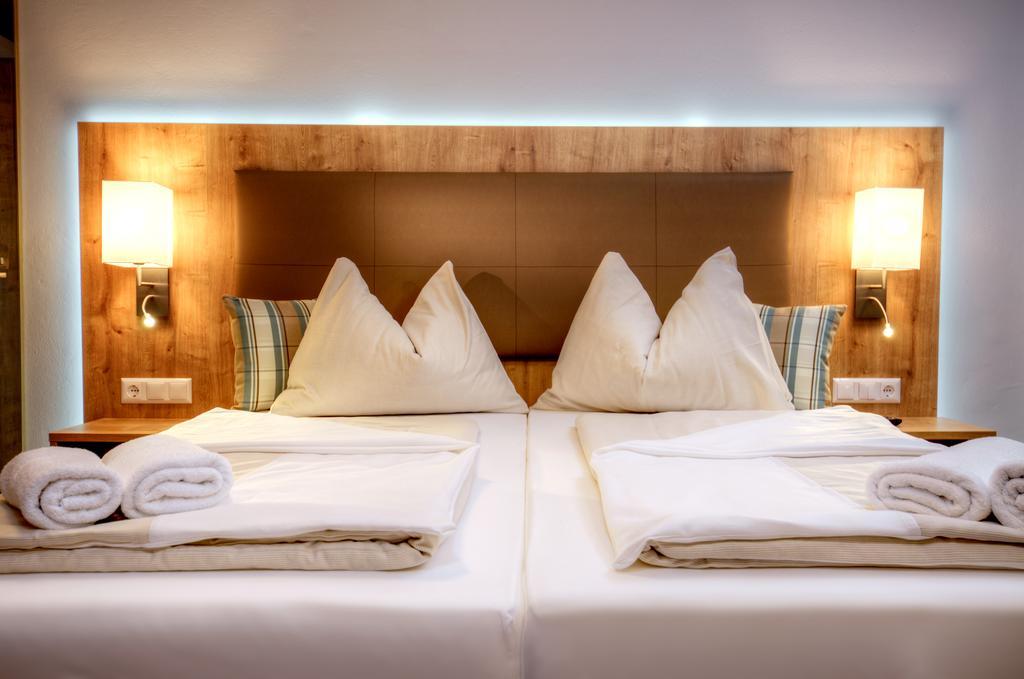 Hotel Bergkristall مالنتز المظهر الخارجي الصورة